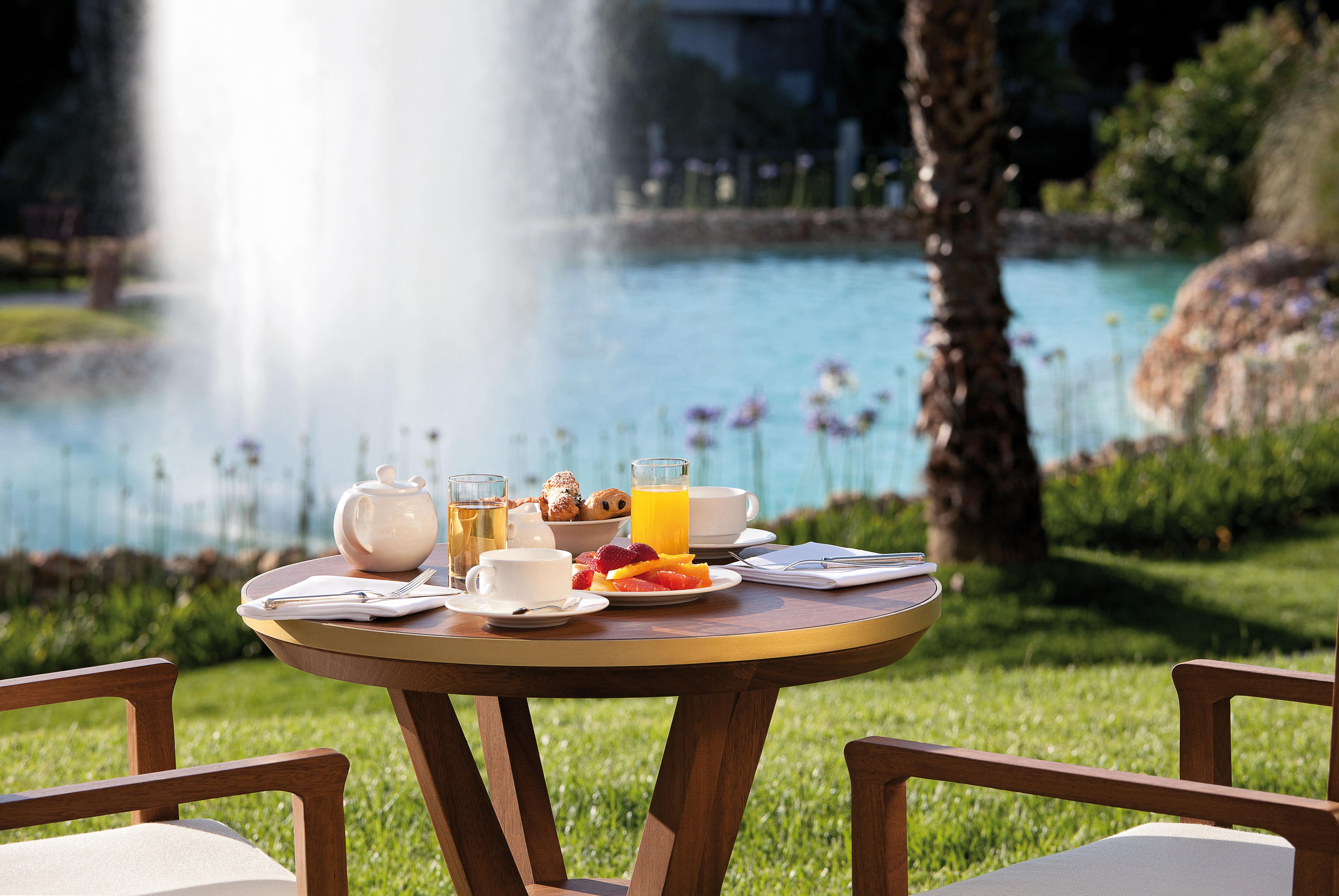 วีลา วีตา ปาร์ก รีสอร์ต แอนด์ สปา Hotel อาร์มาซอง เด เปรา ภายนอก รูปภาพ Breakfast at the Atlantis Paradise Island
